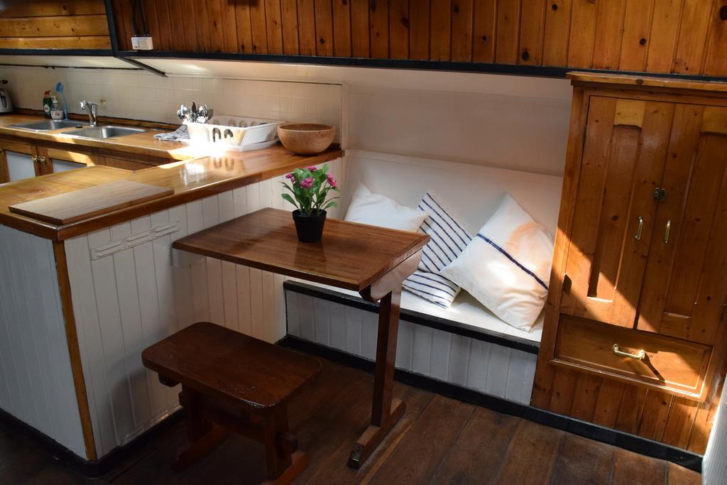 Boat-Apartment Rotterdam Fokkelina Экстерьер фото